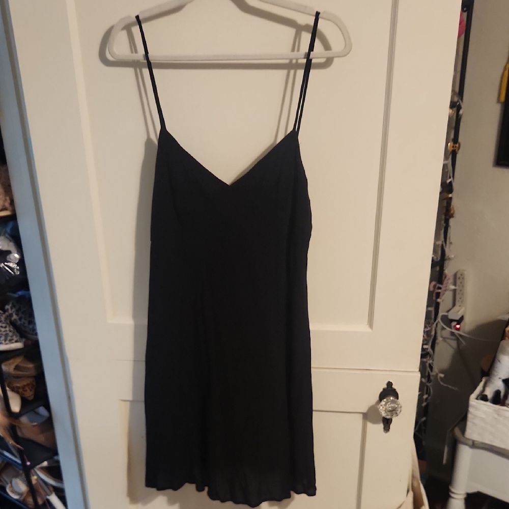 Elegant Black Spaghetti Strap Dress